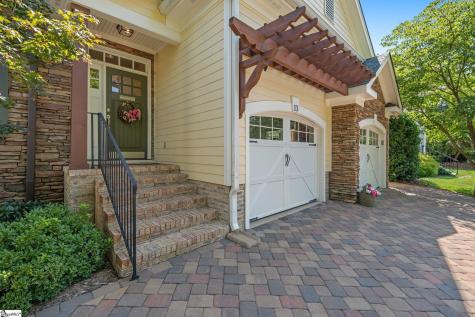 13 Ottaway Drive Greenville SC 29605