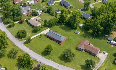 107 Lemon Tree Trail Laurens SC 29360