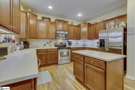 121 Haddington Lane Greenville SC 29609
