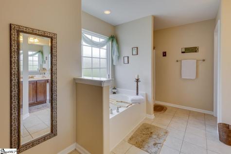 121 Haddington Lane Greenville SC 29609