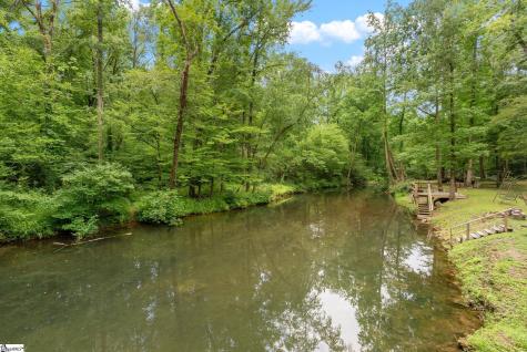 16 Pipe Line Lane Cleveland SC 29635
