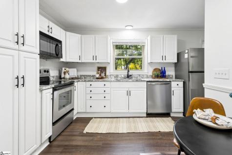 200 Lanewood Drive Greenville SC 29607