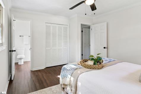 200 Lanewood Drive Greenville SC 29607
