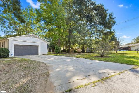 200 Lanewood Drive Greenville SC 29607