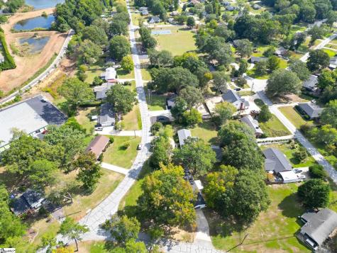 200 Lanewood Drive Greenville SC 29607