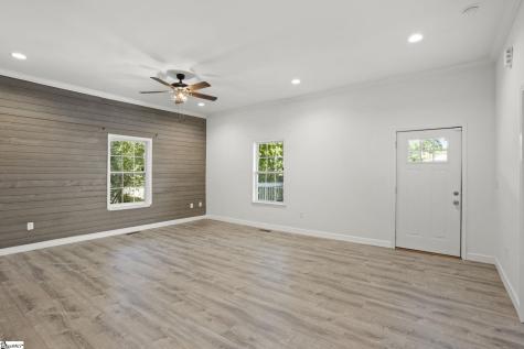 44 4th Avenue Greenville SC 29611