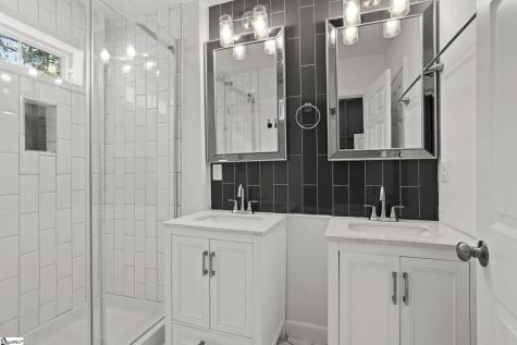 44 4th Avenue Greenville SC 29611