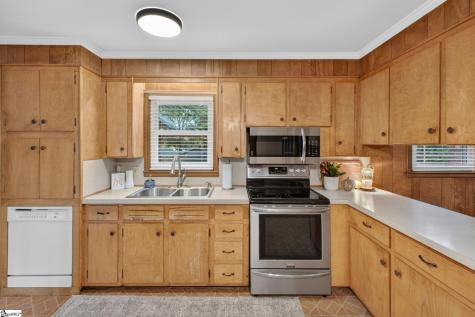 114 Harvard Avenue Greenville SC 29611