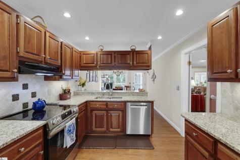 1270 Shadow Way Greenville SC 29615