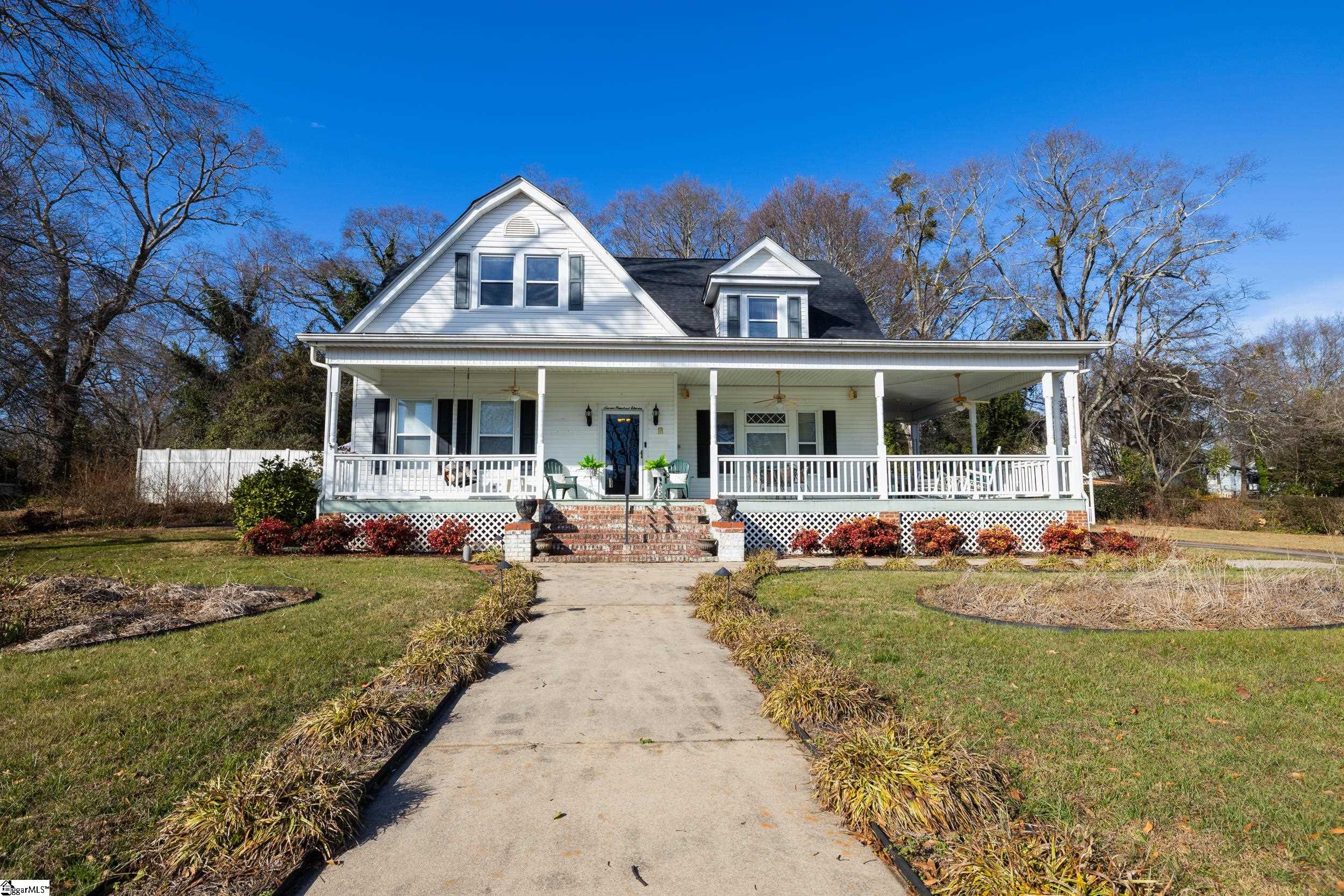 711 NE Main Street Easley SC 29640