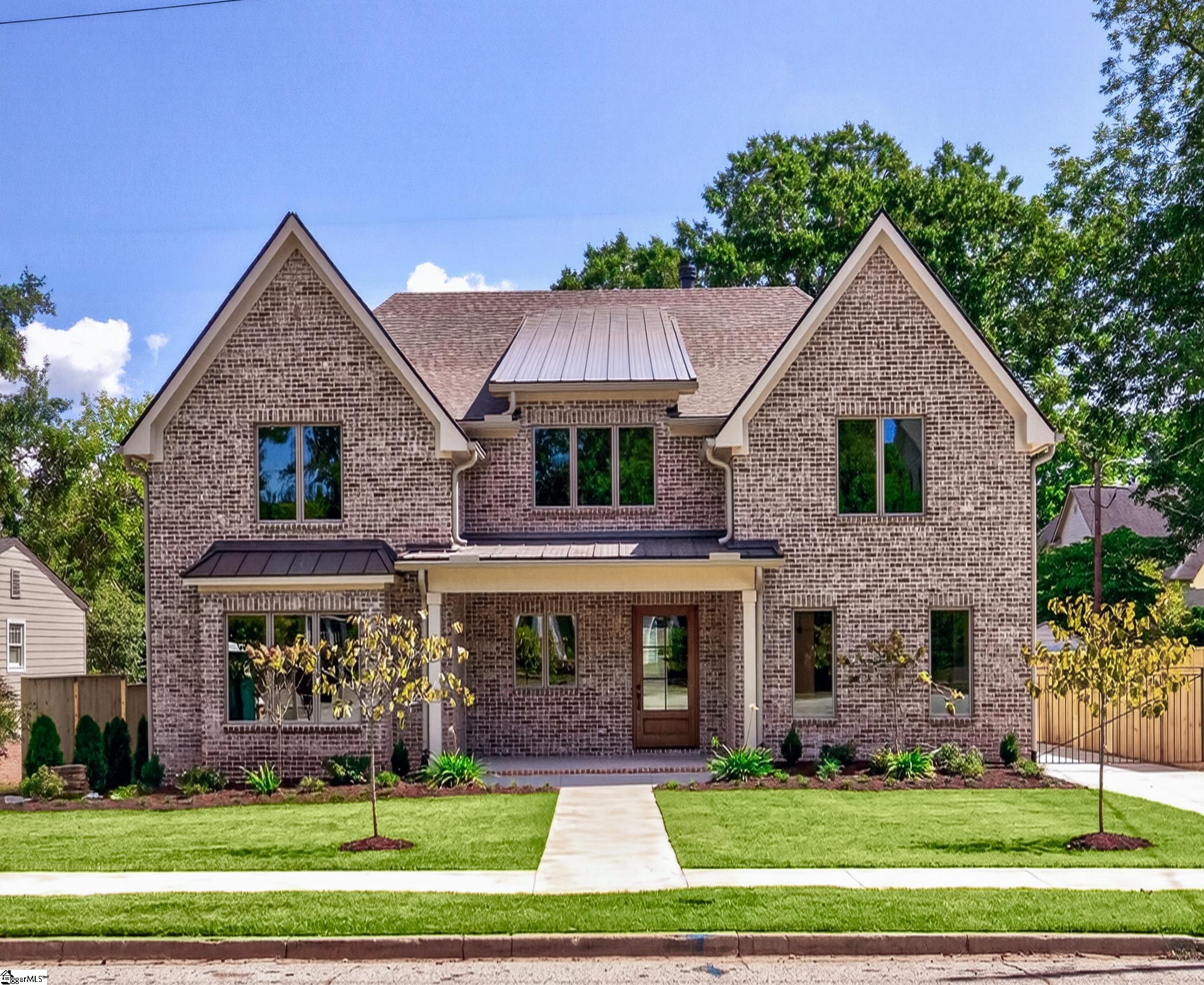16 E Augusta Place Greenville SC 29605
