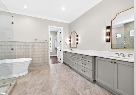 16 E Augusta Place Greenville SC 29605
