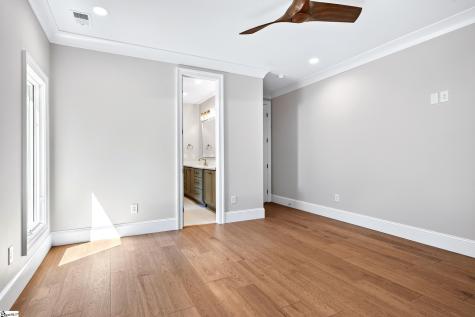 16 E Augusta Place Greenville SC 29605