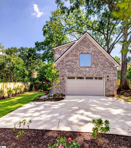 16 E Augusta Place Greenville SC 29605