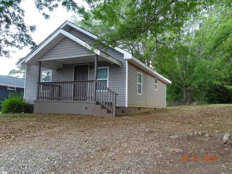 160 Dunbar Street Wellford SC 29385