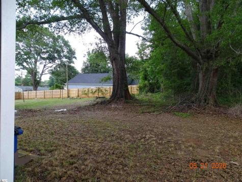 160 Dunbar Street Wellford SC 29385