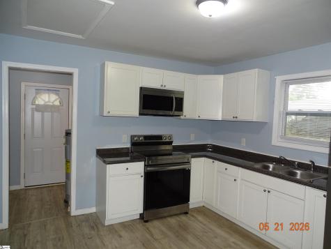 160 Dunbar Street Wellford SC 29385