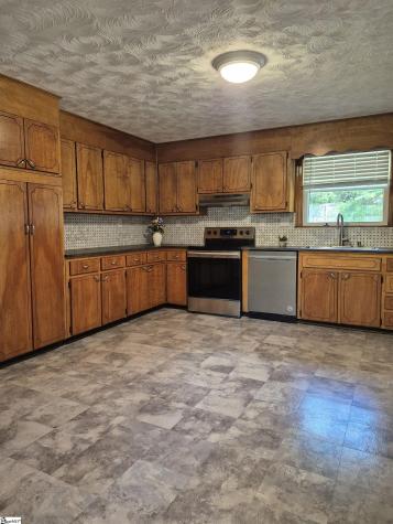 191 Pershing Street Spartanburg SC 29302