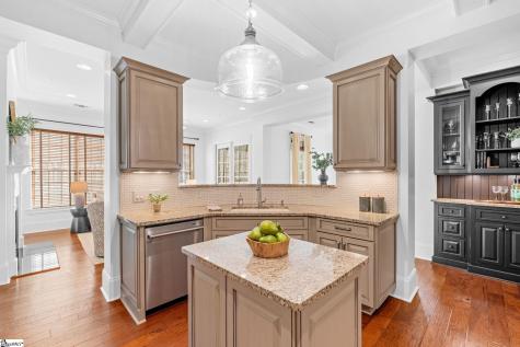 168 Ridgeland Drive Greenville SC 29601