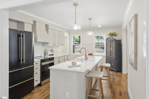 141 Shoreham Road Spartanburg SC 29307