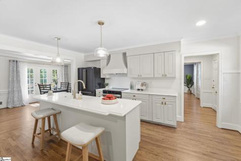 141 Shoreham Road Spartanburg SC 29307