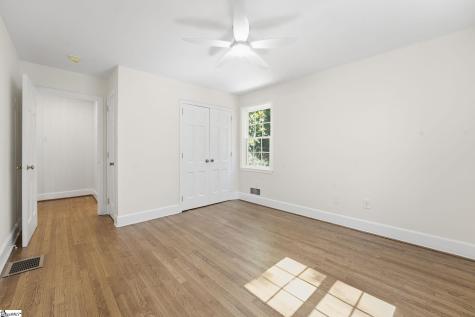 141 Shoreham Road Spartanburg SC 29307