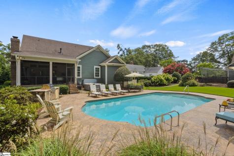16 Willow Springs Drive Greenville SC 29607