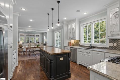 16 Willow Springs Drive Greenville SC 29607