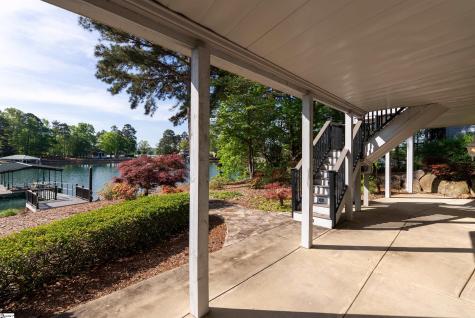 305 S Reach Lane Salem SC 29676