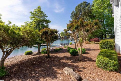 305 S Reach Lane Salem SC 29676