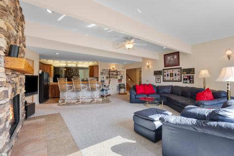 305 S Reach Lane Salem SC 29676