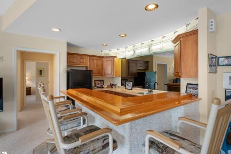 305 S Reach Lane Salem SC 29676