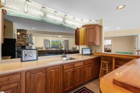 305 S Reach Lane Salem SC 29676