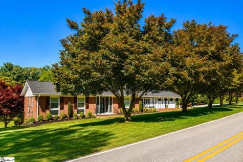 150 Greenway Drive Cowpens SC 29330