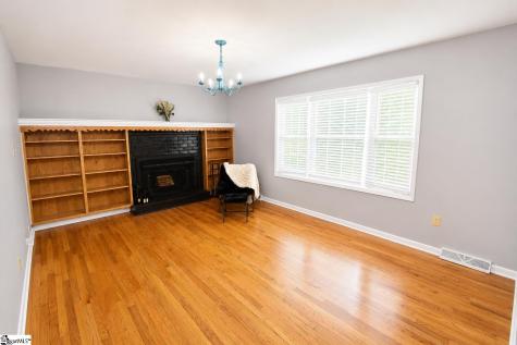 150 Greenway Drive Cowpens SC 29330