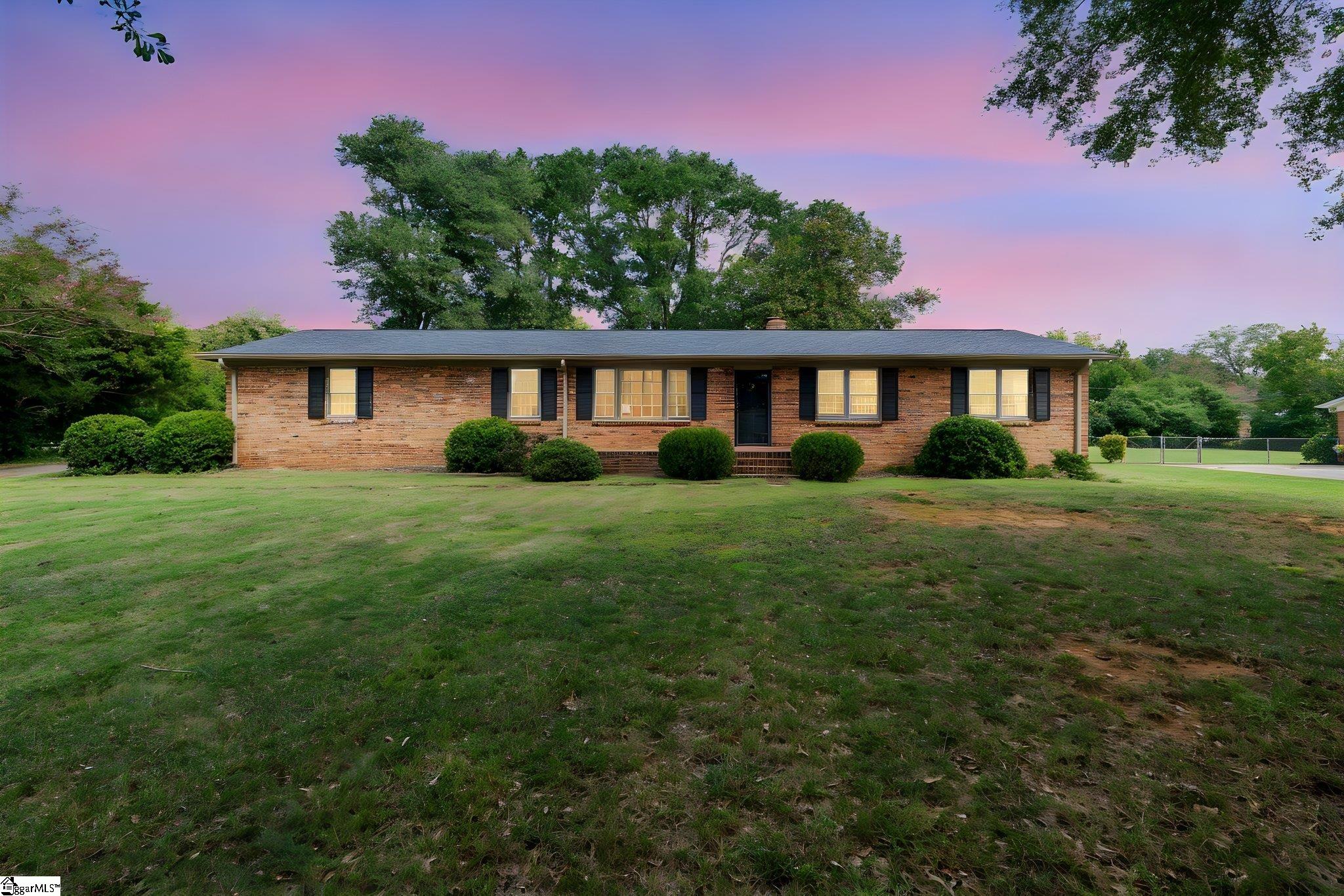 105 Thunderbird Place Spartanburg SC 29307
