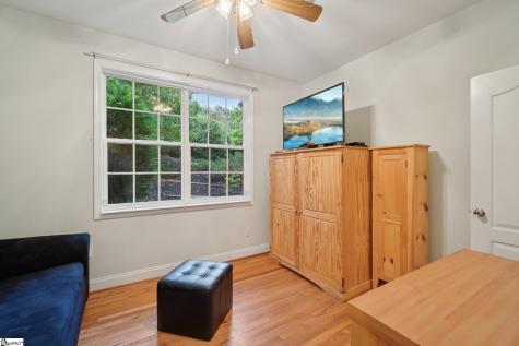 100 Paris Glen Way Greenville SC 29609