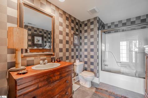 33 Southview Ledge Road Landrum SC 29356