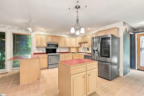 47 Green Valley Road Greenville SC 29617