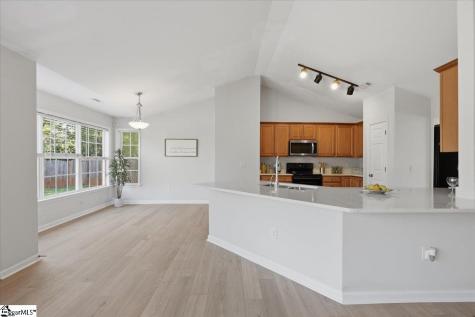 207 Grimes Drive Simpsonville SC 29681