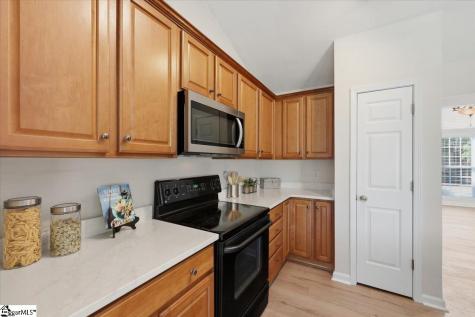 207 Grimes Drive Simpsonville SC 29681