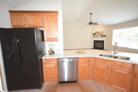 207 Grimes Drive Simpsonville SC 29681