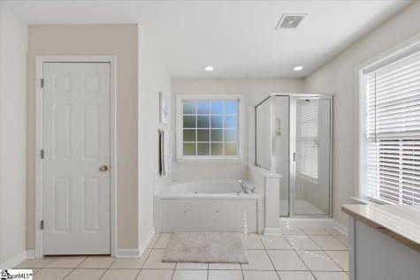 207 Grimes Drive Simpsonville SC 29681