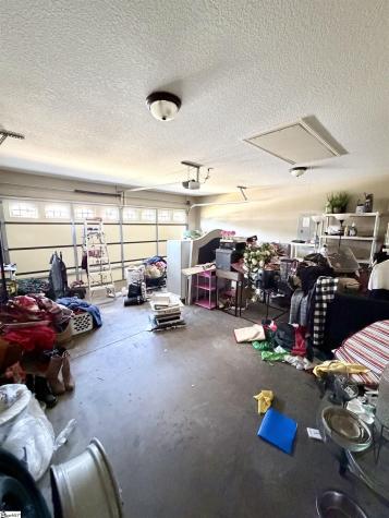 8 Robin Drive Anderson SC 29626