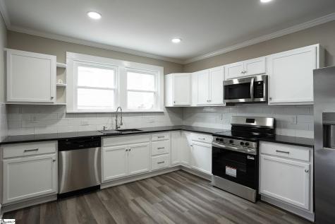 16 Pettee Street Greenville SC 29611