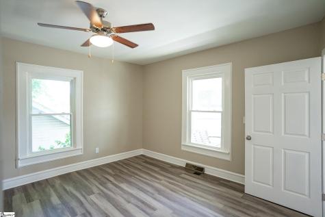 16 Pettee Street Greenville SC 29611