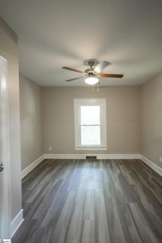 16 Pettee Street Greenville SC 29611