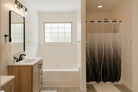 296 Nodine Road Campobello SC 29322