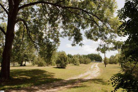 296 Nodine Road Campobello SC 29322