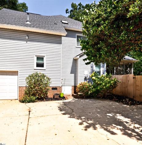 5 Grape Vine Court Greenville SC 29607
